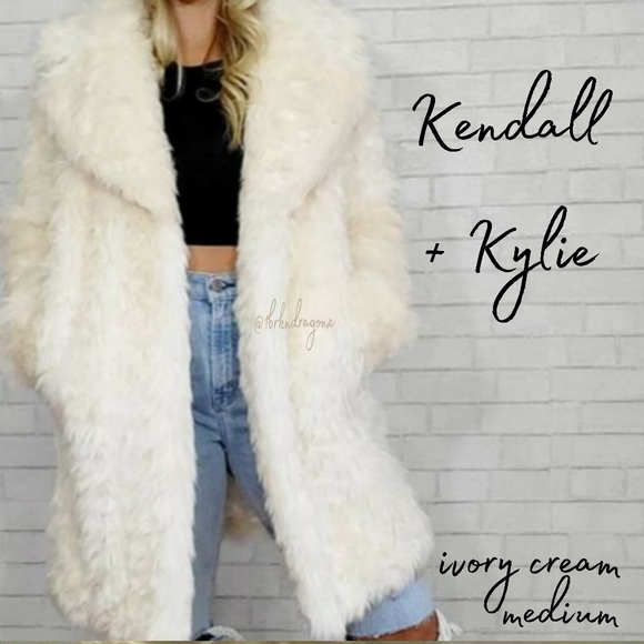 NWT Fully Lined Fur Coat Vegan Cream Ivory Fur Pea Coat Overcoat - Picture 16 of 16